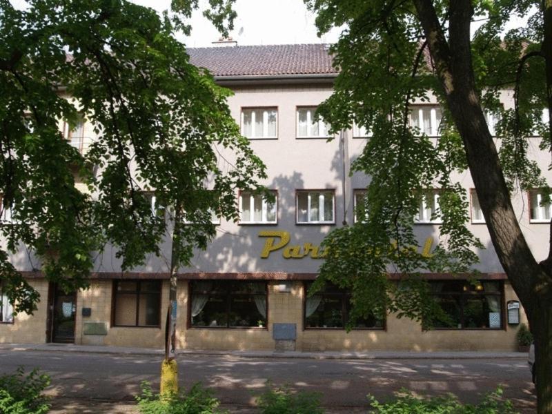 Parkhotel Terezin Bagian luar foto